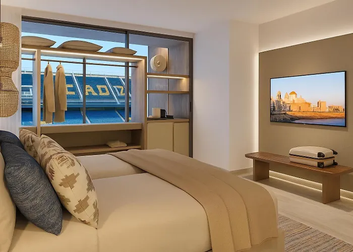 Hotel Gran Luna De 4*