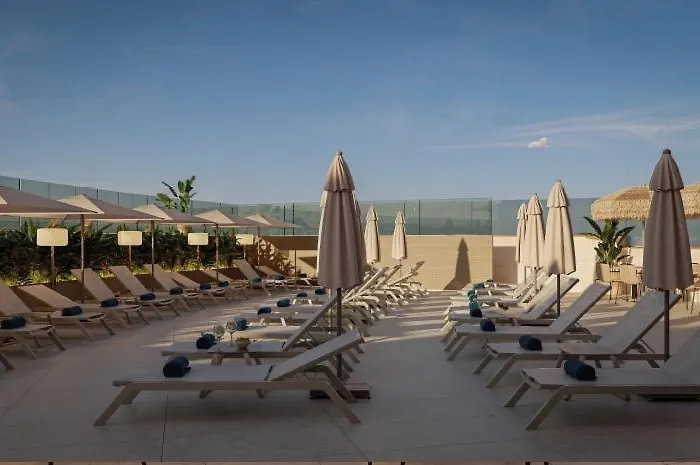 Hotel Gran Luna De 4*